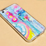 アートな携帯ケースをハンドメイド